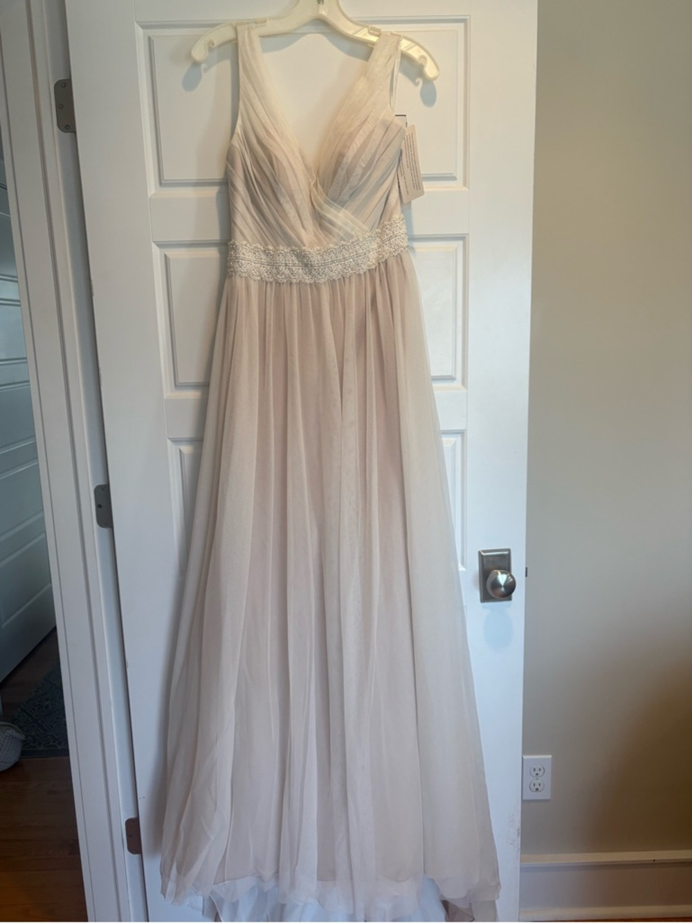 David’s Bridal Ivory/Mocha Tulle A-Line Wedding Dress NWT Size 4